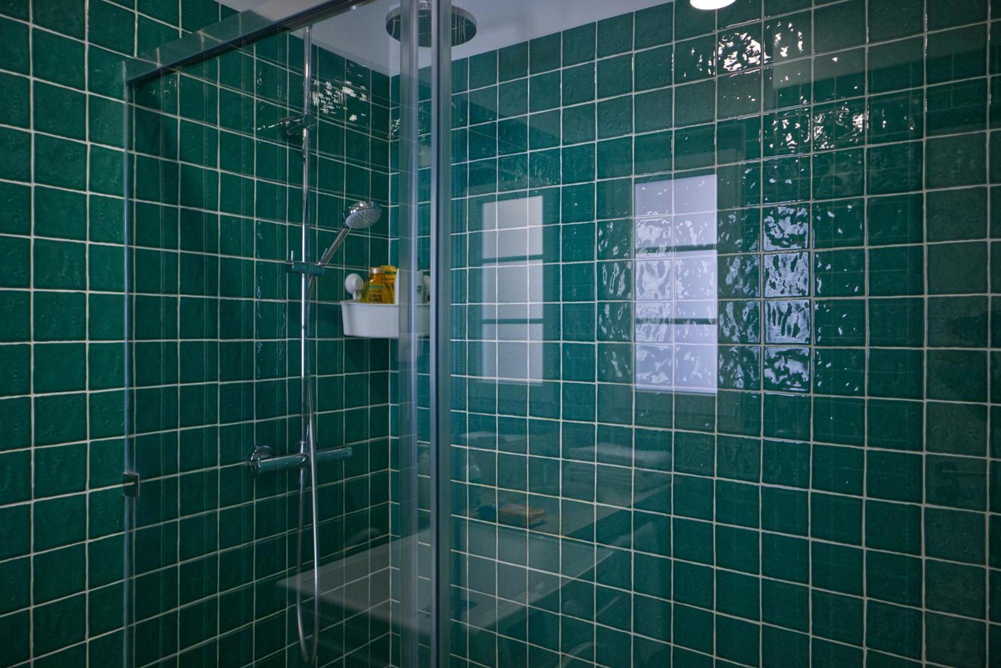 Purple Break Apartment Lisbon